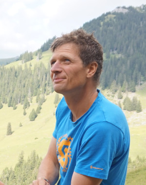 portrait-julian-wyrsch.jpg